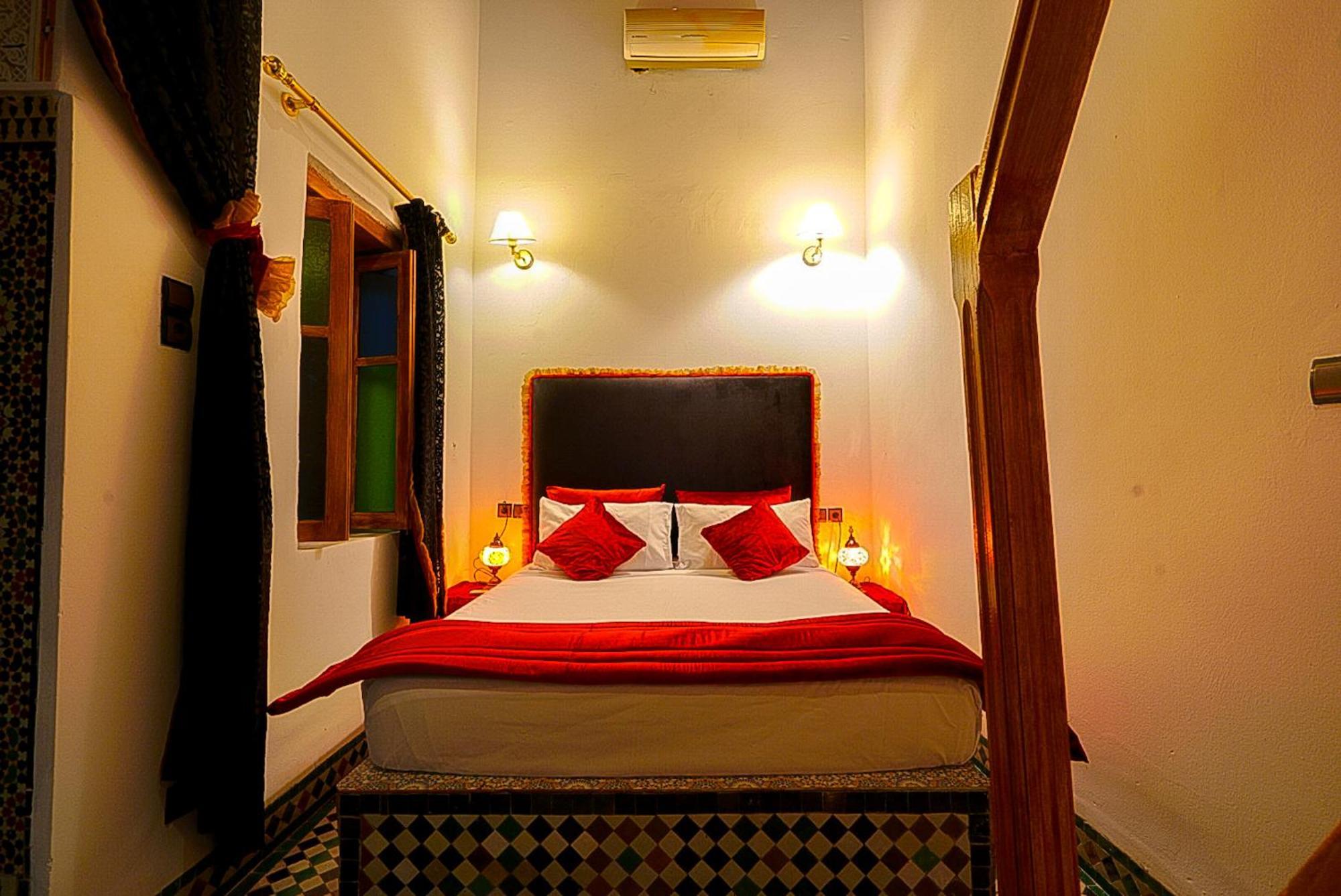 Riad Sahraui 페스 외부 사진